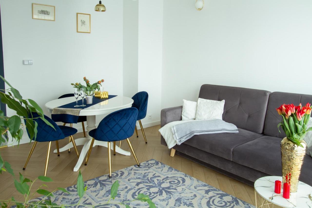 Nowy Apartment Przy Placu Szembeka وارسو المظهر الخارجي الصورة
