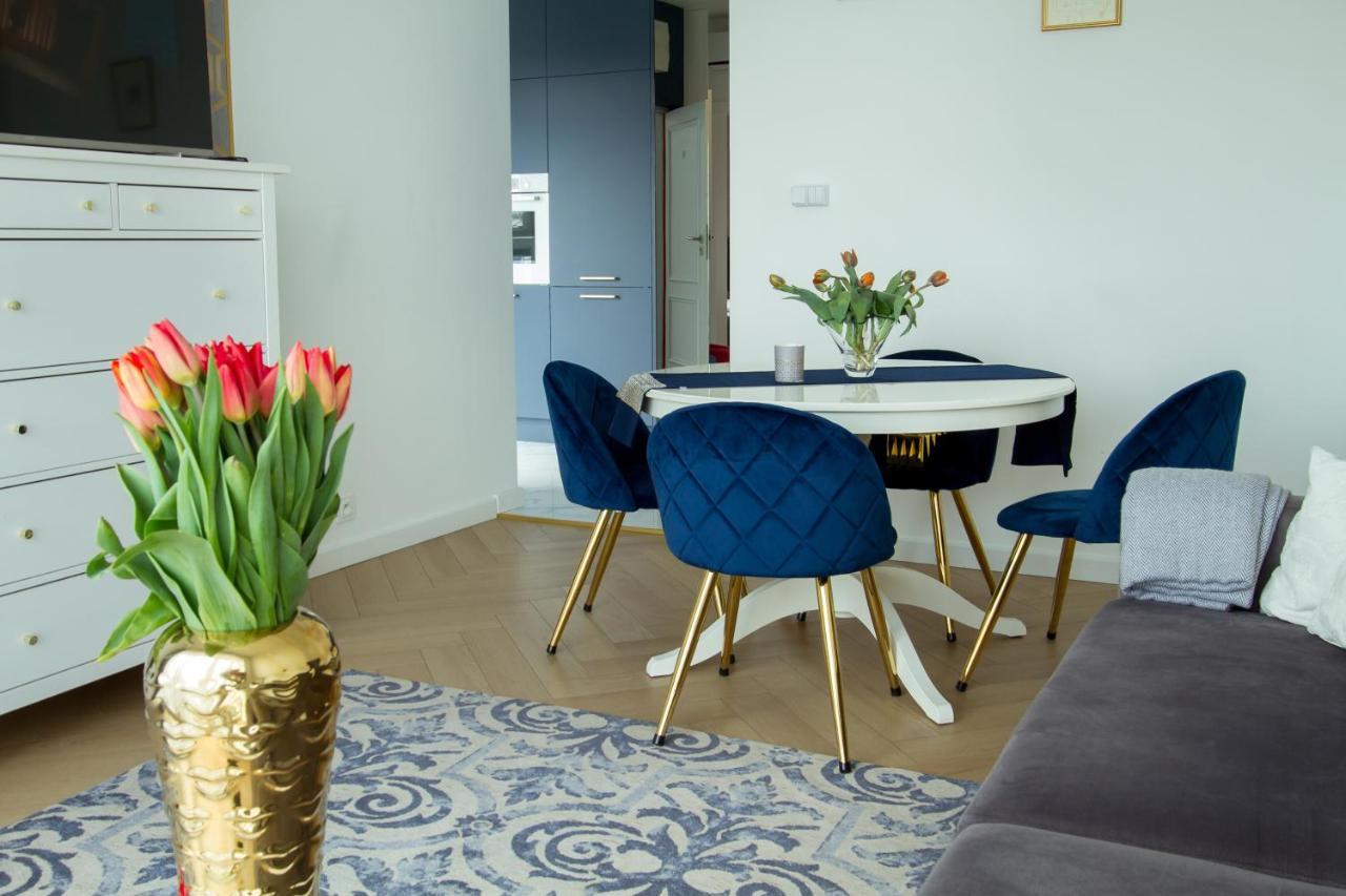 Nowy Apartment Przy Placu Szembeka وارسو المظهر الخارجي الصورة