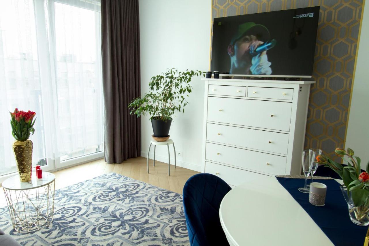 Nowy Apartment Przy Placu Szembeka وارسو المظهر الخارجي الصورة