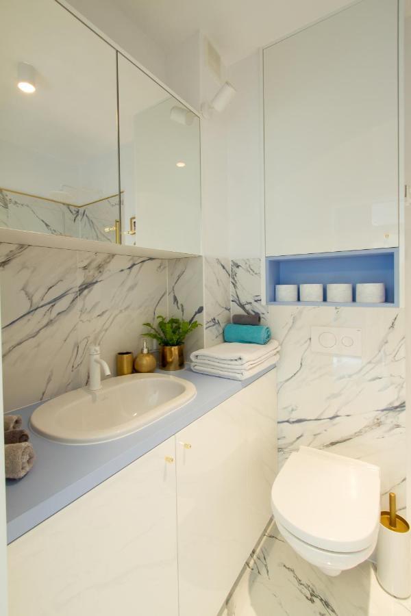 Nowy Apartment Przy Placu Szembeka وارسو المظهر الخارجي الصورة