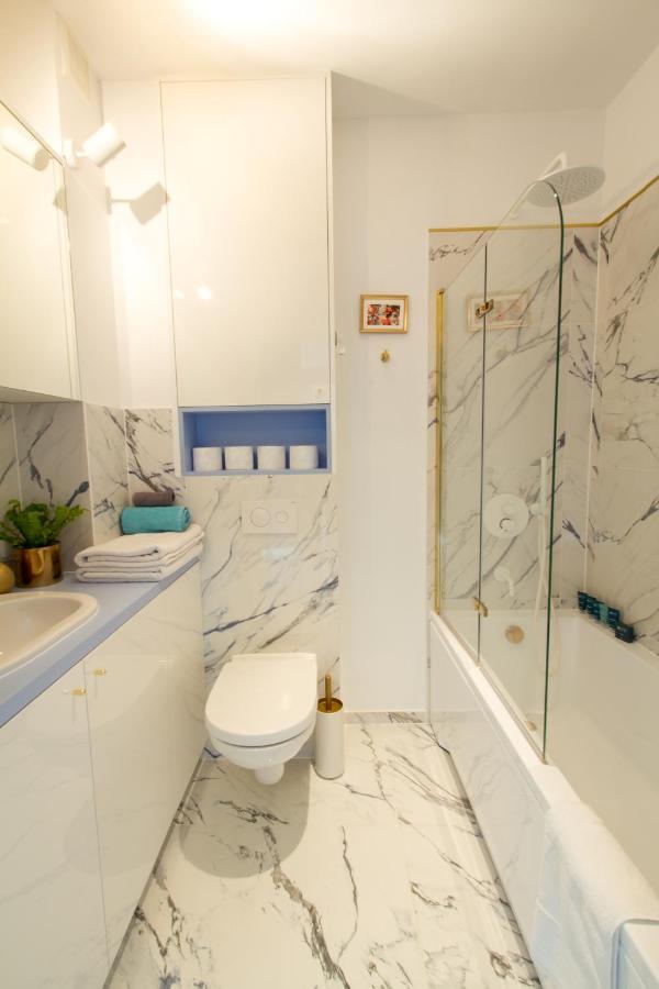 Nowy Apartment Przy Placu Szembeka وارسو المظهر الخارجي الصورة