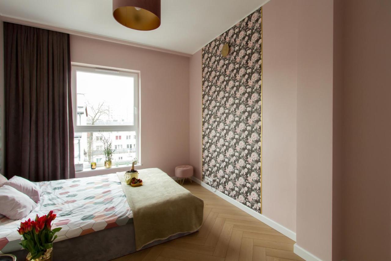 Nowy Apartment Przy Placu Szembeka وارسو المظهر الخارجي الصورة